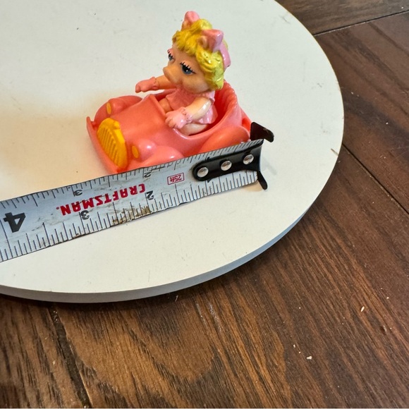 McDonalds 1986 Happy Meal Toy Muppet Babies MISS PIGGY in Pink Car 2 Pcs Moves - Picture 4 of 4